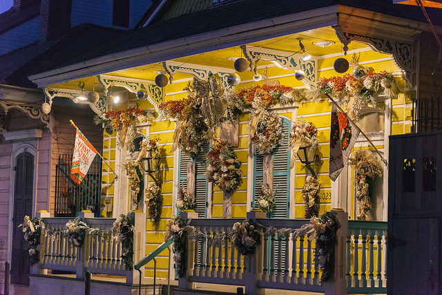 Enjoy a historic carriage tour and view the best christmas decorations in New Orleans' French Quarter 